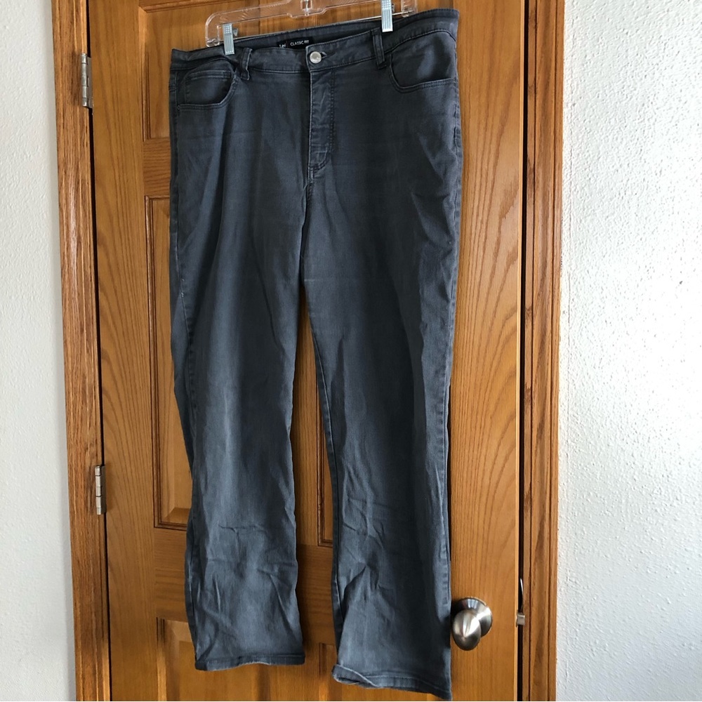 Women’s Lee Classic Fit Gray Jeans